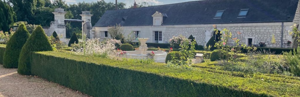 Highlights of the Loire Valley - From Blois to Saumur  